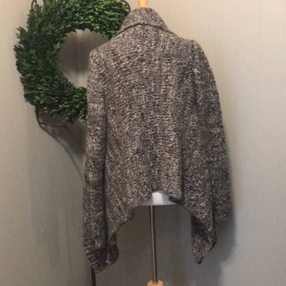 Talbots sweater - Picture 2 of 5